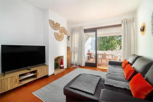 Balaia Sunshine Apartment