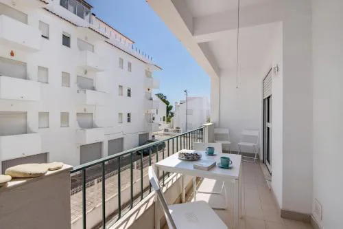 Excellent Apartment in Olhos D´Água