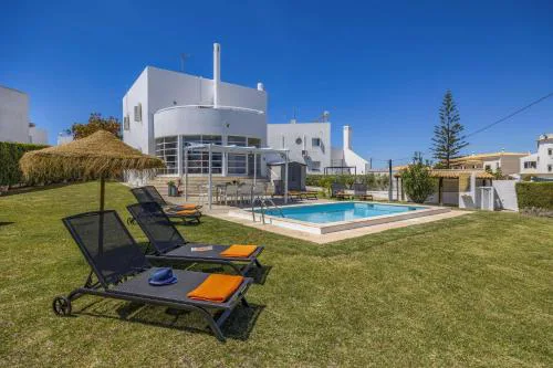 Villa Casa Duarte by Villa Plus
