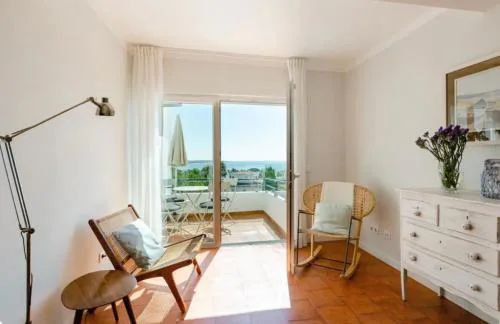 Algarve dream seaview apartment w/pool near beach