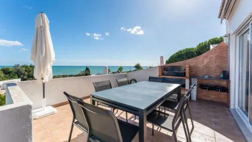 Ocean View 3 BDR House With Patio by LovelyStay