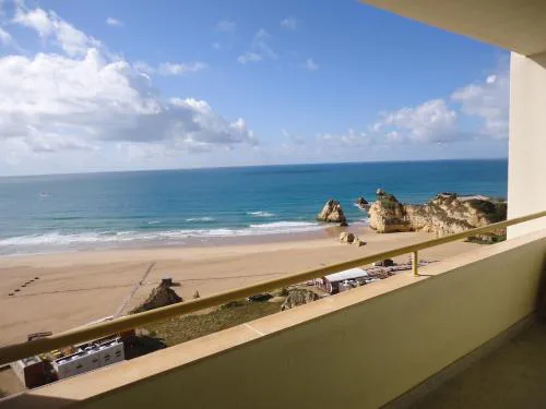 Apartamentos Varandas da Rocha