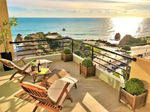 Beachfront Luxury Apartment - Sea View Balcony, Private Garage, Wifi, AC