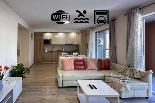 Elite 3F Portimão com mar, piscina e garagem