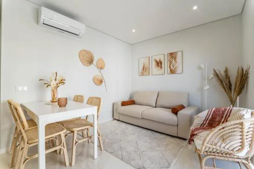 Iate Residence