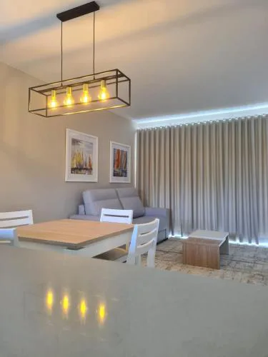 Lightoasis Oasis Mar 3