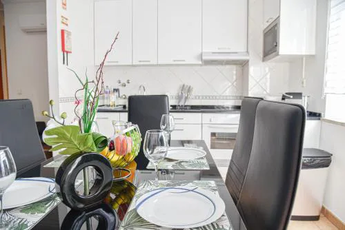 Lovely Apartment Gaivota Mar Praia da Rocha with Pool