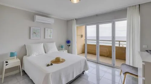 Ocean View! 2-Bedroom Cosy Condo