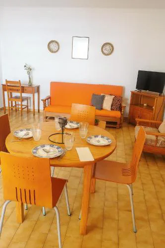 Praia da Rocha 1 bedroom apartment with balcony