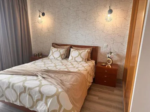 Rochatower Apartment 8F