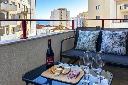 T1 Premium, Cama King, AC, WIFI Praia da Rocha