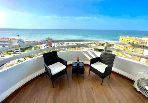 Top Ocean View Apartment - amazing sunset - modern style - pool & 200m to beach