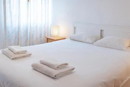 Vau Beach Apartment in Alvor, by Mycelia