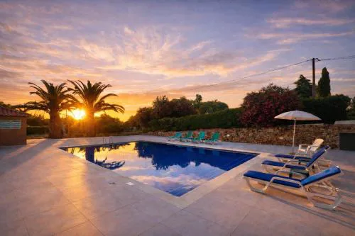 Amêndoa - Private Pool - 10 Guests - Quarteira