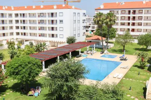 Apartment with Pool in Vilamoura by Centralgarve