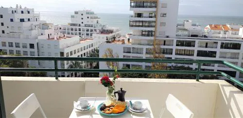 Avenida Mar- Vista Mar, Wifi, 150mt Praia