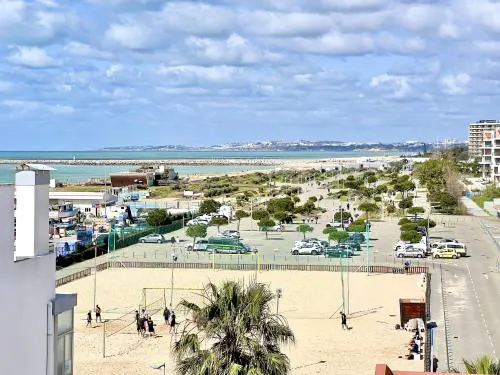 Beach Holiday House T1