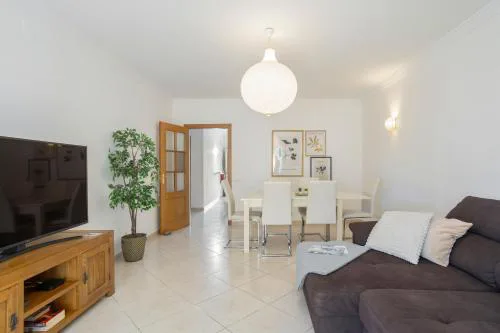Centralgarve - Spacious & Elegant - Vilamoura w Pool - Jacarandás
