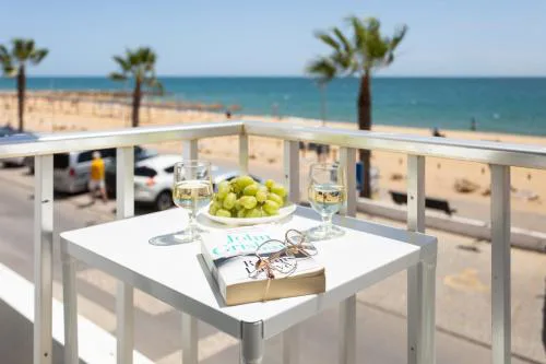 Centralgarve - Stunning Beach Front Studio - Astro