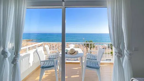 Frente praia SIM T3 Praia Quarteira by HsRentals