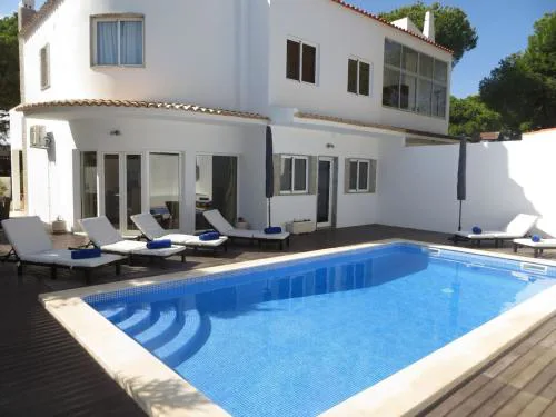 Luxury Villa with Private pool walking distance to beach and Marina