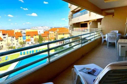Marina Mar by FHR piscina, parking