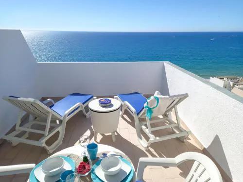 Mira Atlântico 13- Terraço Com Vista Mar e Cidade, Wifi, 80mt Praia