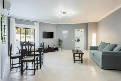 Modern 2BR Quarteira Apartment