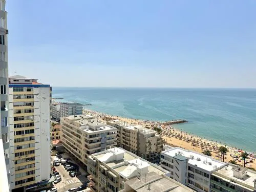 Quarteira Central Beach 5 by Homing