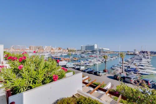 São Vicente - 1Br - Facing to Marina