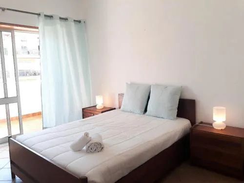 T2 Mira Praia 4- Familiar, 80mt Praia, Wifi
