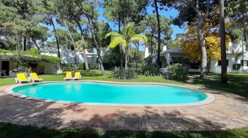 Villa Pinhal- Beautiful Villa located in quiet area
