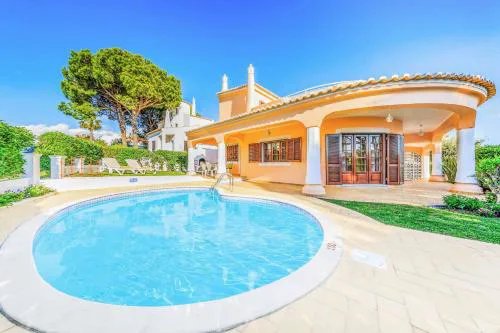 Villa Ponderosa