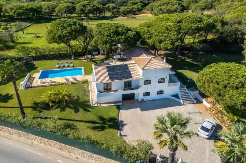 Villa Terra Vermelha, Snooker Prestige For Home