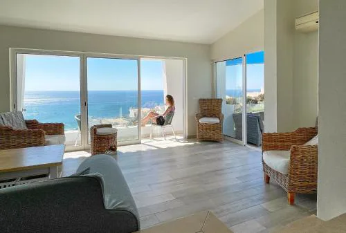 414 Casa Colina Mar