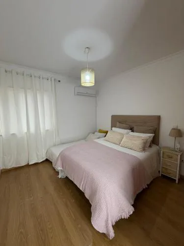 Cozy & Modern Apartment in Algarve Near Beach & Town