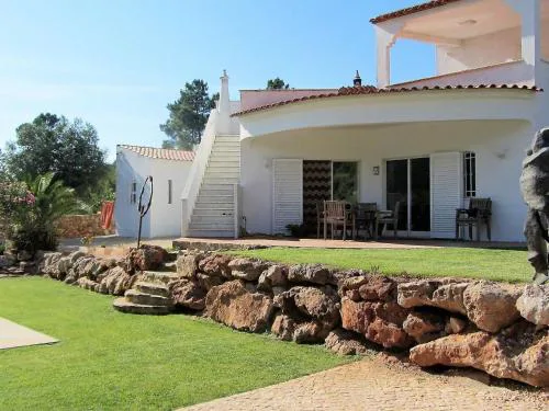 Holiday Home Casa Vale Vinagre- schöne Villa in der Natur by Interhome