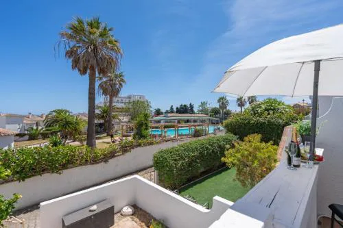 Blue Horizon Apartment