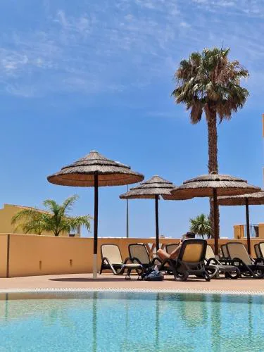 Estréla da Luz CasaValerie studio with gym and indoor pool