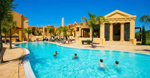 Luxury 3-bedroom apartment at high-end Praia da Luz