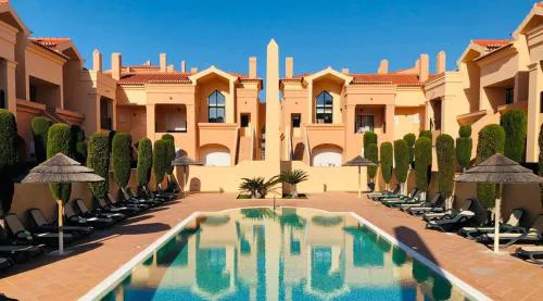 LUXURY APARTMENT - T2 vue sur piscine - PRAIA DA LUZ