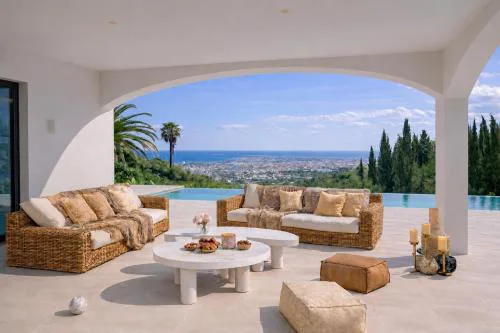 Luxury Sea Views Smart Villa Luz Bliss, 2 Stunning Sea Views, Infinity Pool, Sauna, Gym, Home Cinema, Full Smart Home Technology and Full Privacy