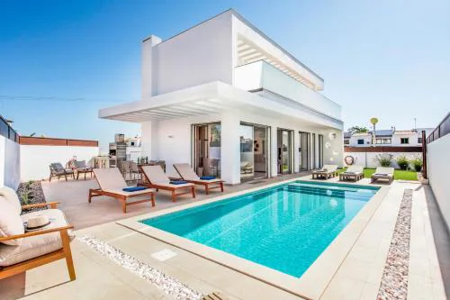 Marvi by Algarve Villa Holidays
