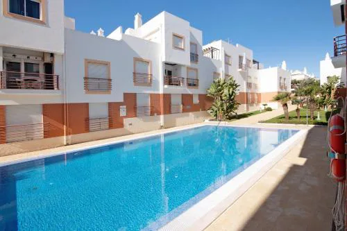 Almadrava House