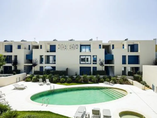 FLH Cabanas Tavira Summer Apartment with Pool