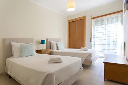 Ocean Breeze Apartment