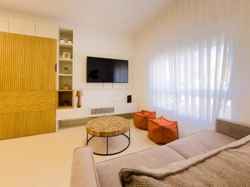 Royal Natur T1 by YHA