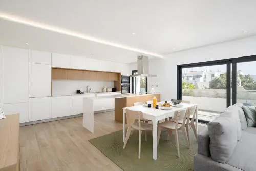 Spacious T2 With Luxury Terrace