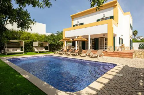 Villa Perogil - Charming Oasis in Tavira