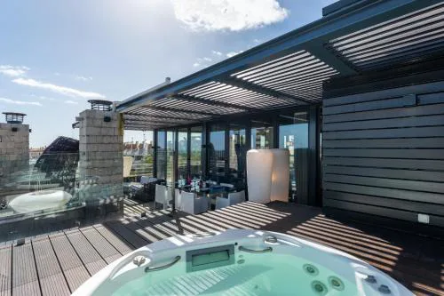 Penthouse Grand Noir by Algarve Holidays